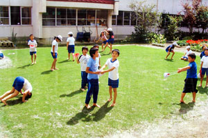 鬼無里小学校のこども達